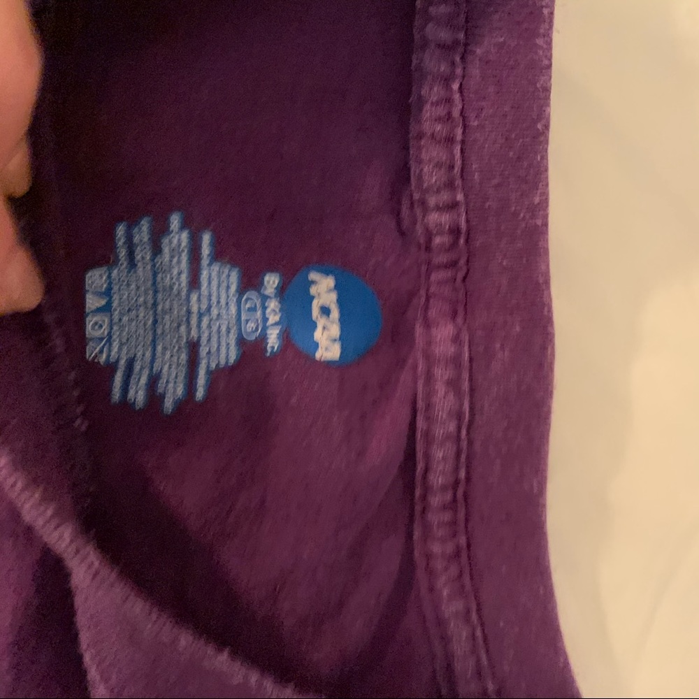 ✨✨✨LSU football tshirt - Picture 2 of 3